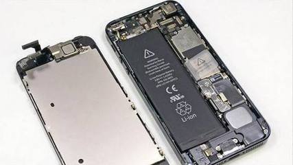 为什么现在的手机都不可以换电池了？看完恍然大悟！